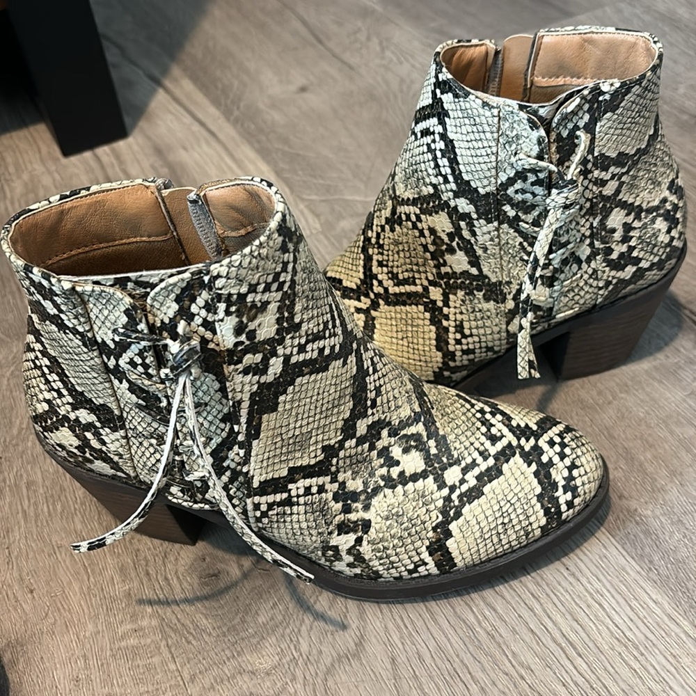 Boutique booties